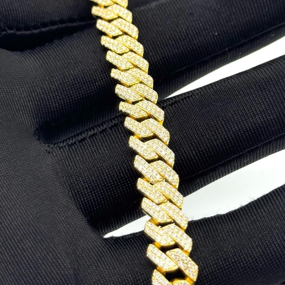 18K Gold Plated, 3.4CTW Moissanite Square Miami Cuban Bracelet - Picture 3 of 7